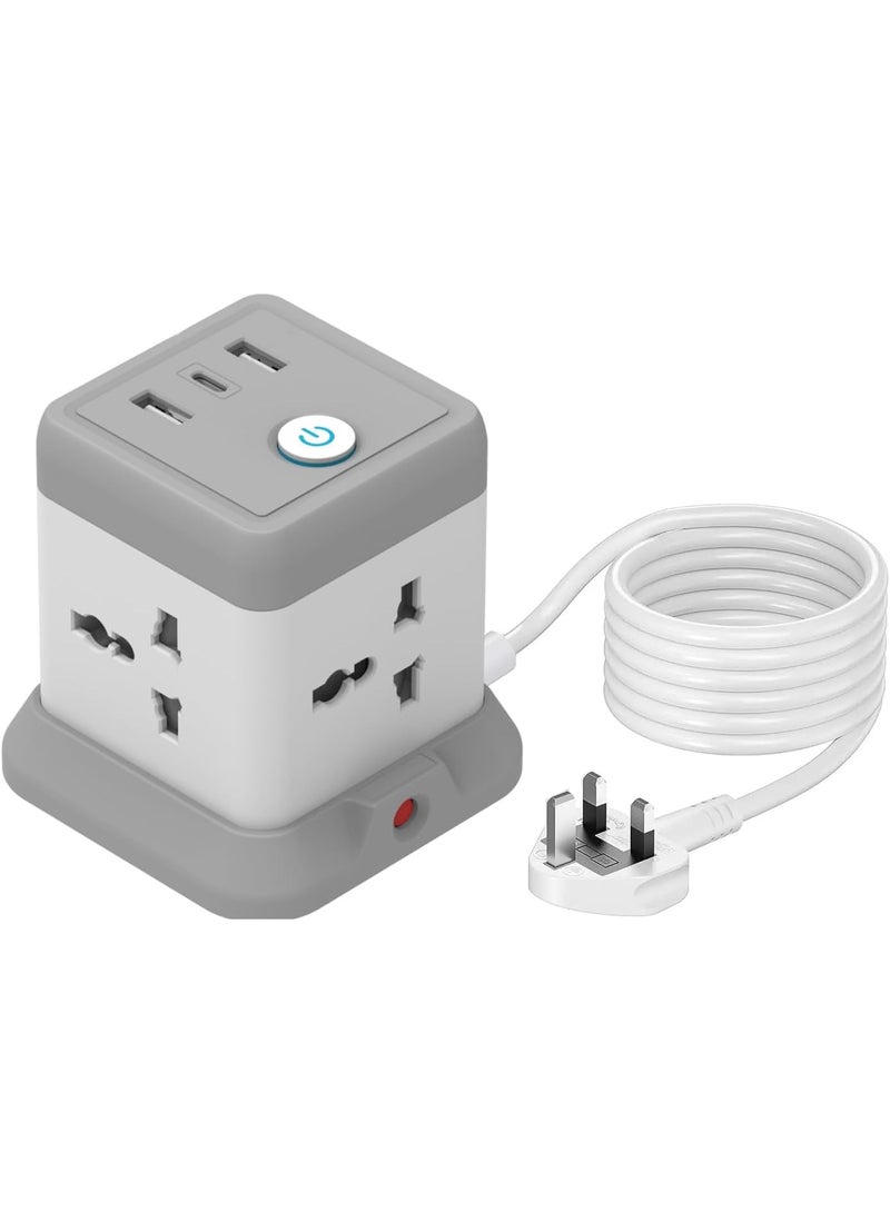 سلك تمديد مع USB نوع C، واقي من زيادة التيار مع قابس مسطح 4 مآخذ AC و 2 USB 1 نوع C محطة سطح مكتب صغيرة مدمجة لأماكن متعددة باللون الرمادي والأبيض.